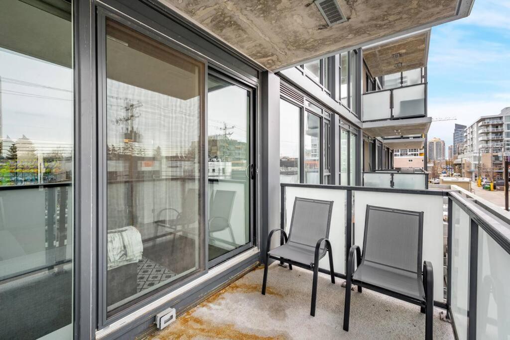 Chic 1Br Kensington Unit W/Parking Apartment Calgary Exterior photo