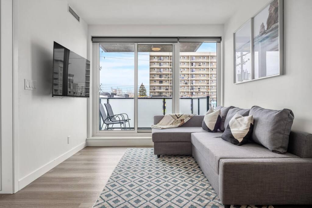 Chic 1Br Kensington Unit W/Parking Apartment Calgary Exterior photo