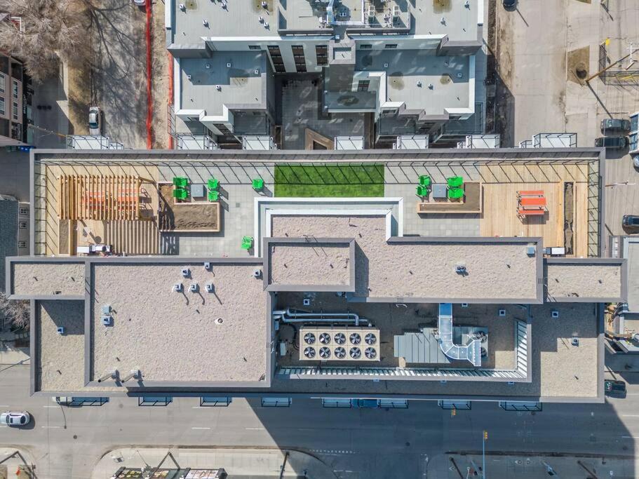 Chic 1Br Kensington Unit W/Parking Apartment Calgary Exterior photo